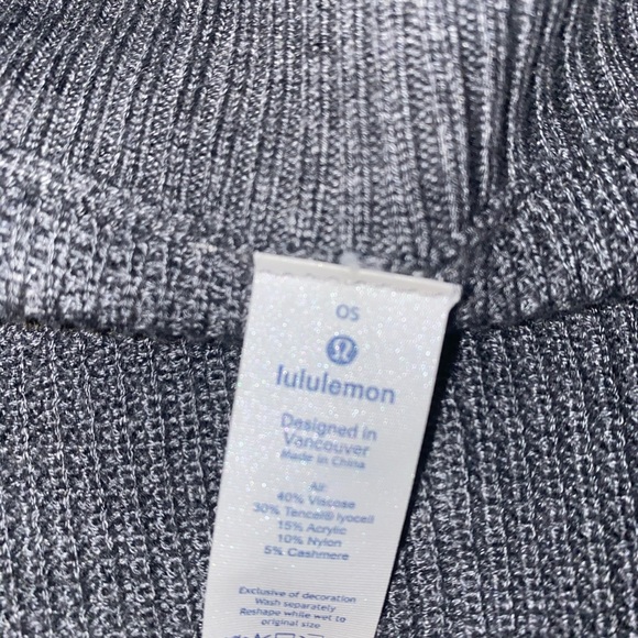 Lululemon gray poncho sweater - Picture 3 of 5